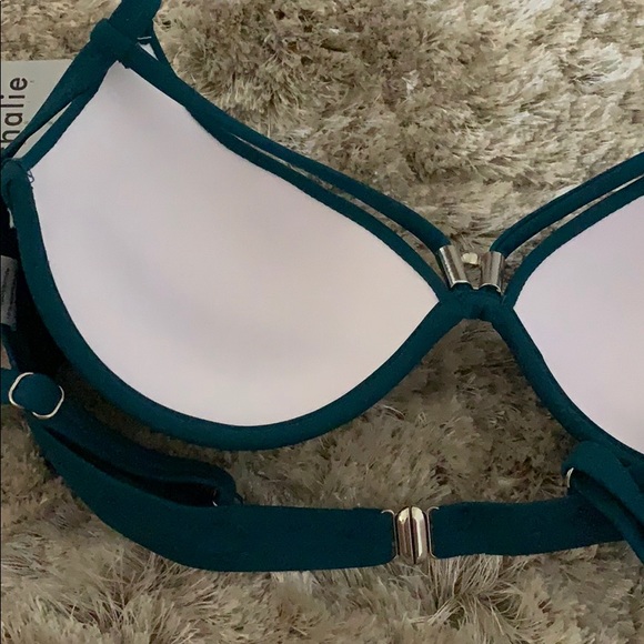 Bikini Set 👙 - Picture 5 of 6